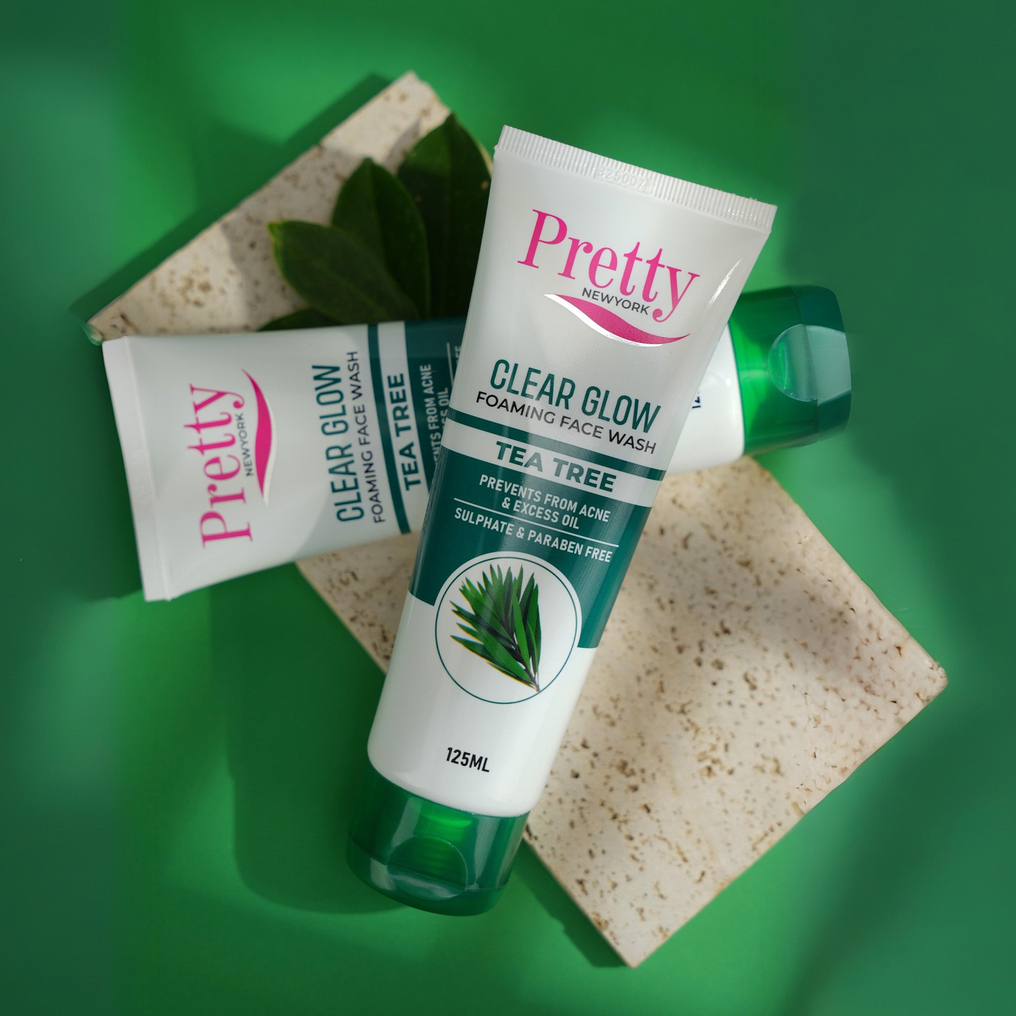 Pretty Clean Glow Tea Tree Face wash